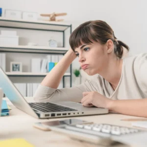 ¿Tu computadora va lenta? Estas pueden ser las causas (y soluciones)